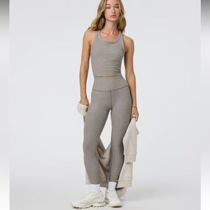 Vuori Women's Matching Set Size Medium